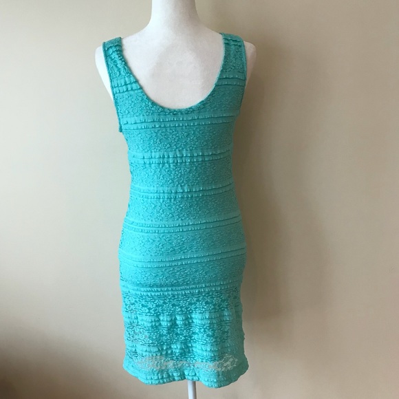 Forever 21 mint lace bodycon dress - Picture 2 of 8
